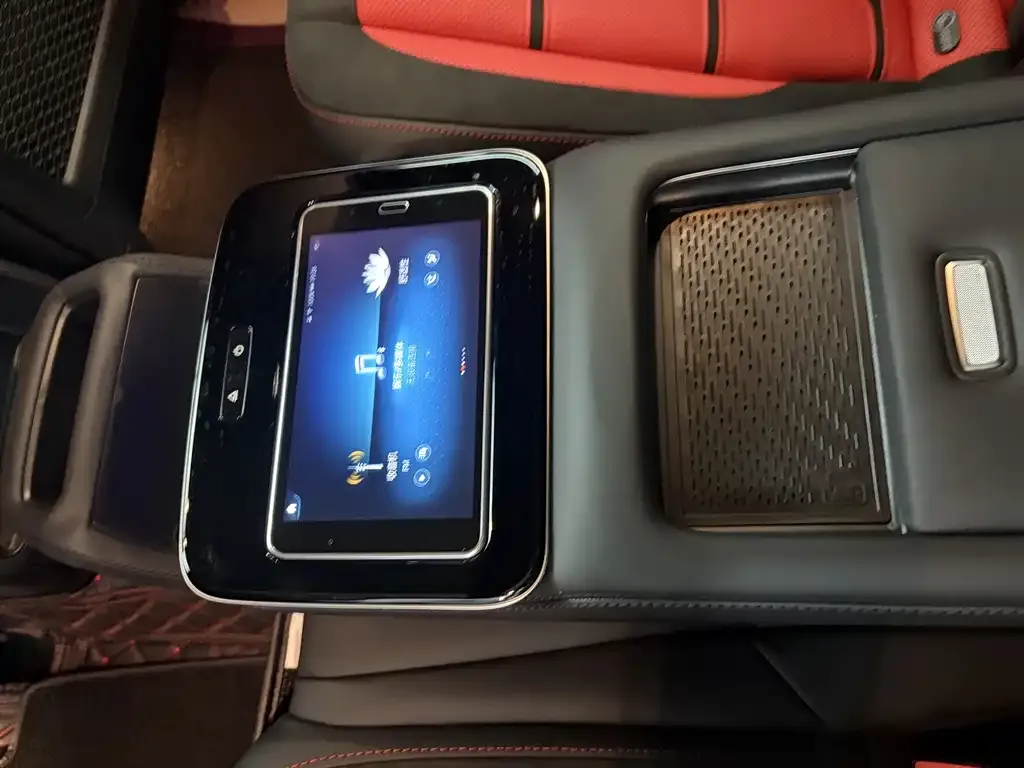 Mercedes-Benz GLE AMG — фото 10