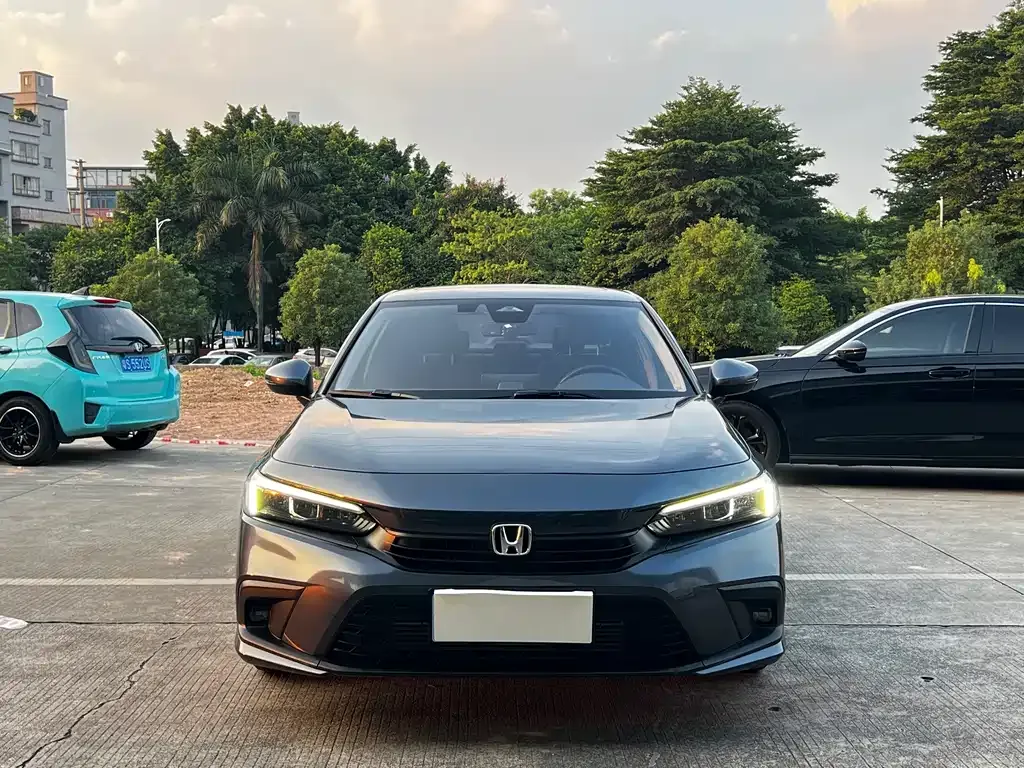 Honda Civic — фото 3