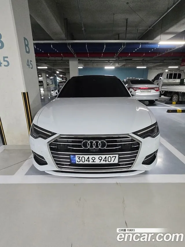Audi A6 — фото 1