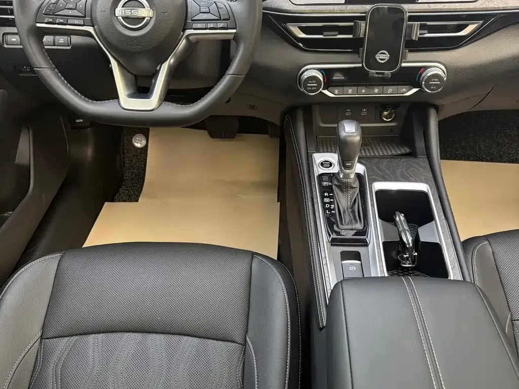 Nissan Teana — фото 2