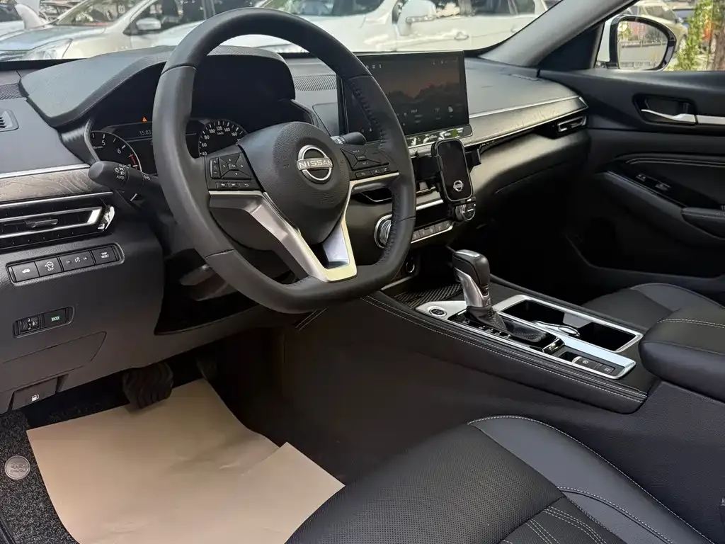 Nissan Teana — фото 3