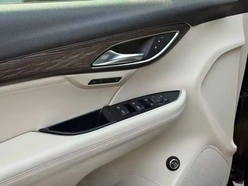 Buick Envision Plus — фото 3