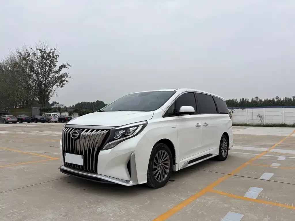GAC Motor Trumpchi M8 — фото 1