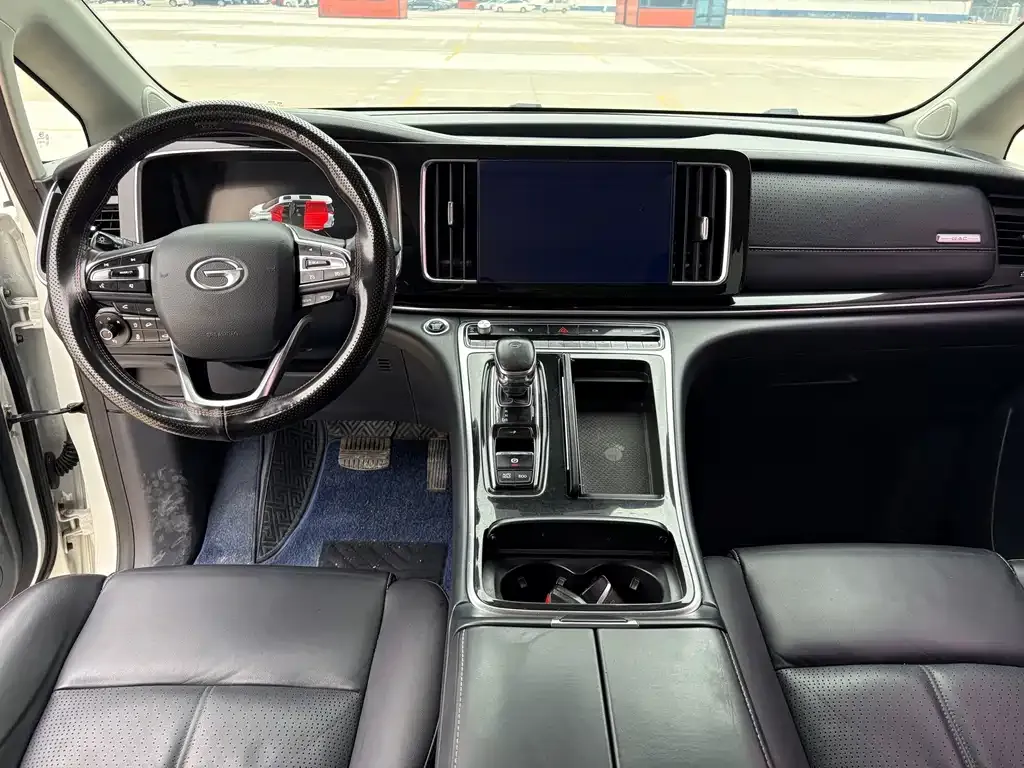 GAC Motor Trumpchi M8 — фото 5