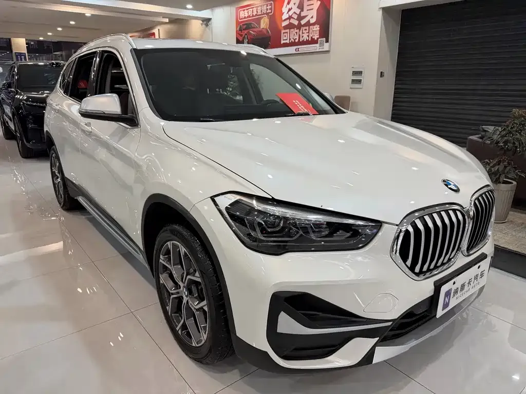 BMW X1 — фото 5