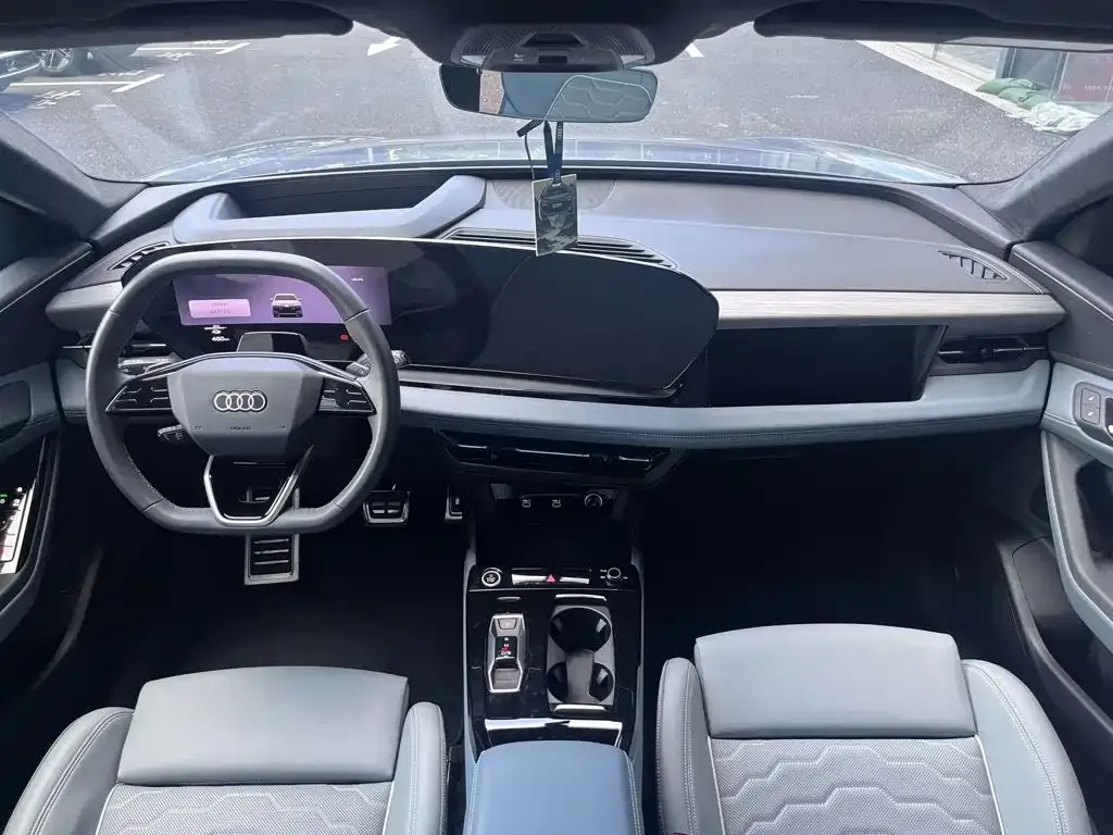 Audi Q6L e-tron — фото 7