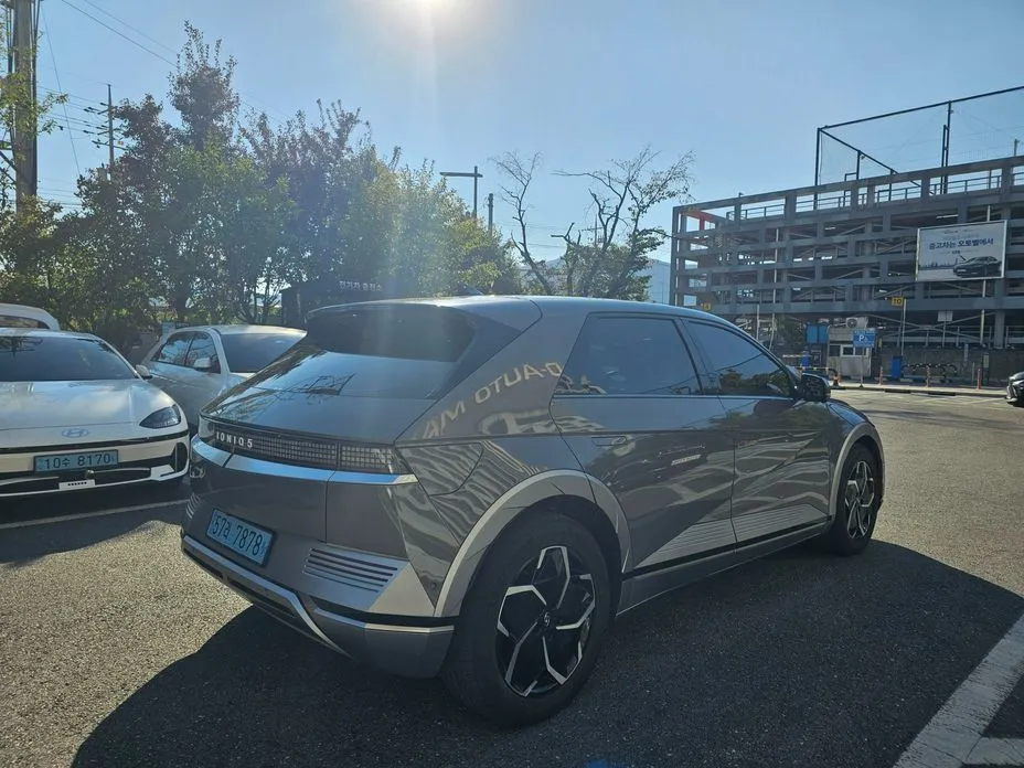 Hyundai Ioniq5 — фото 2
