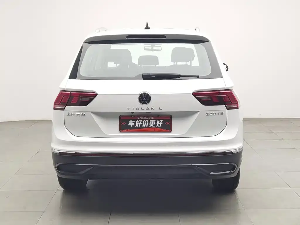 Volkswagen Tiguan L — фото 4