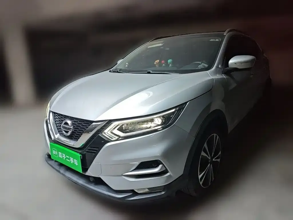 Nissan Qashqai — фото 4