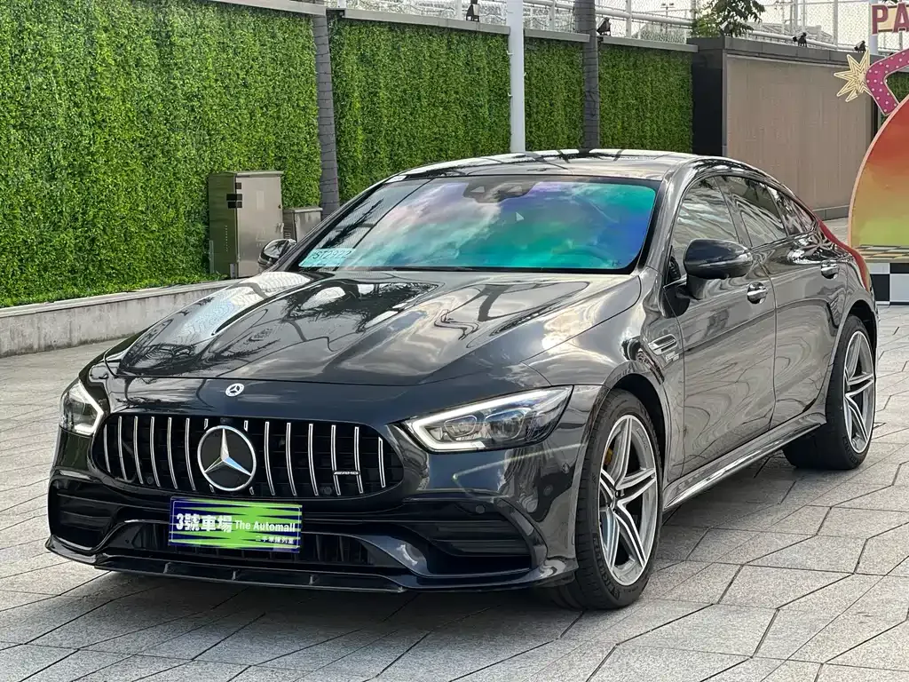 Mercedes-Benz AMG GT — фото 1