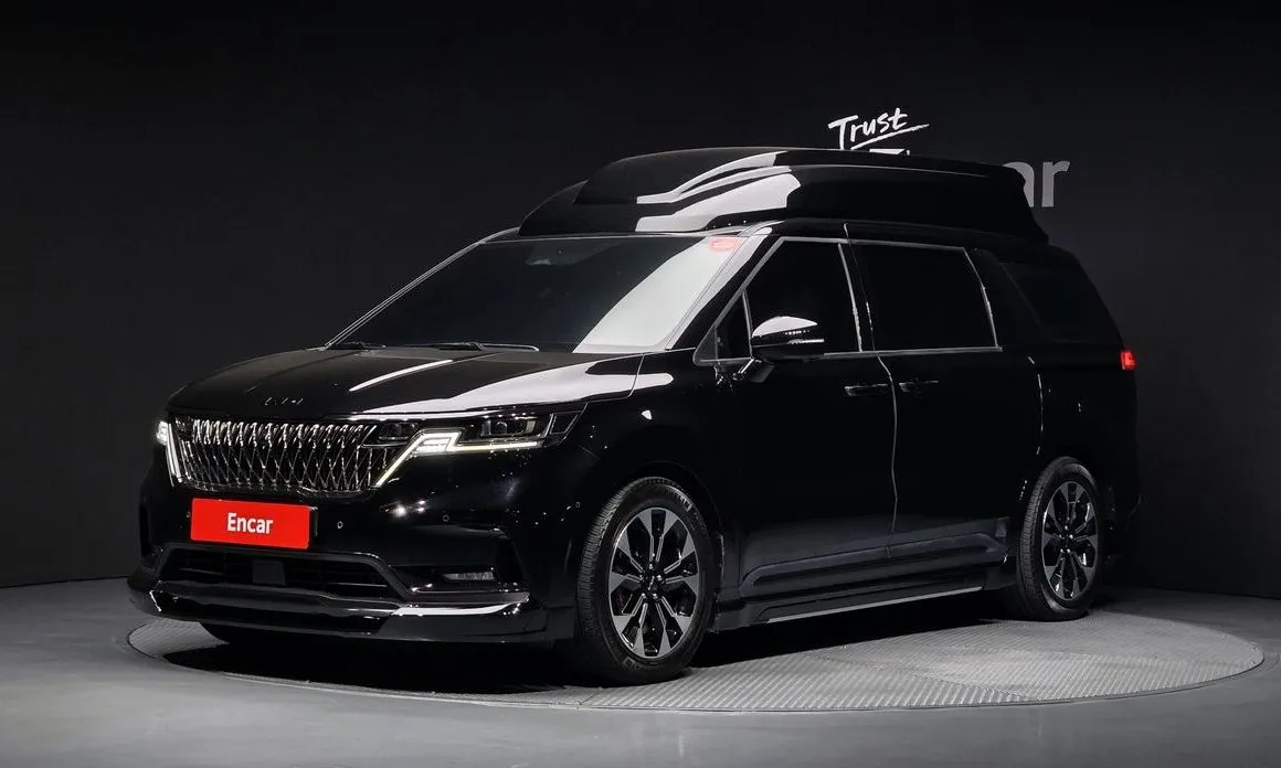 Kia Carnival — фото 1