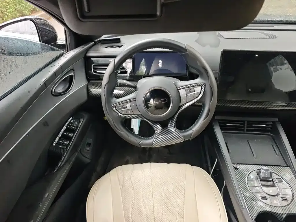 BYD Seal 06 — фото 10