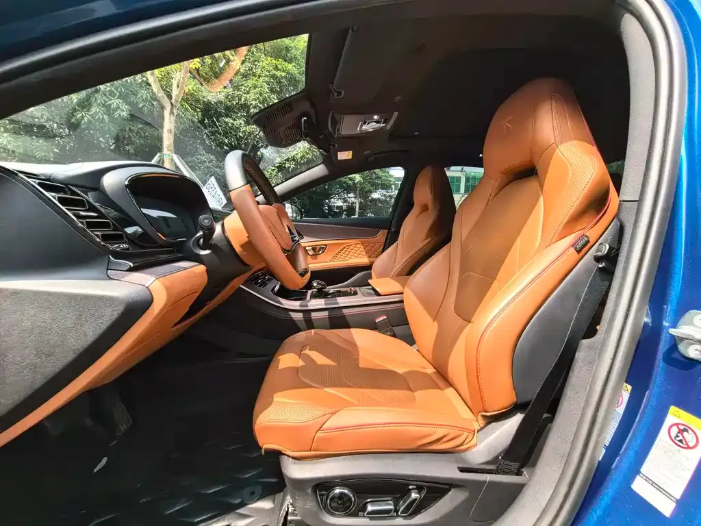 BYD Han — фото 2