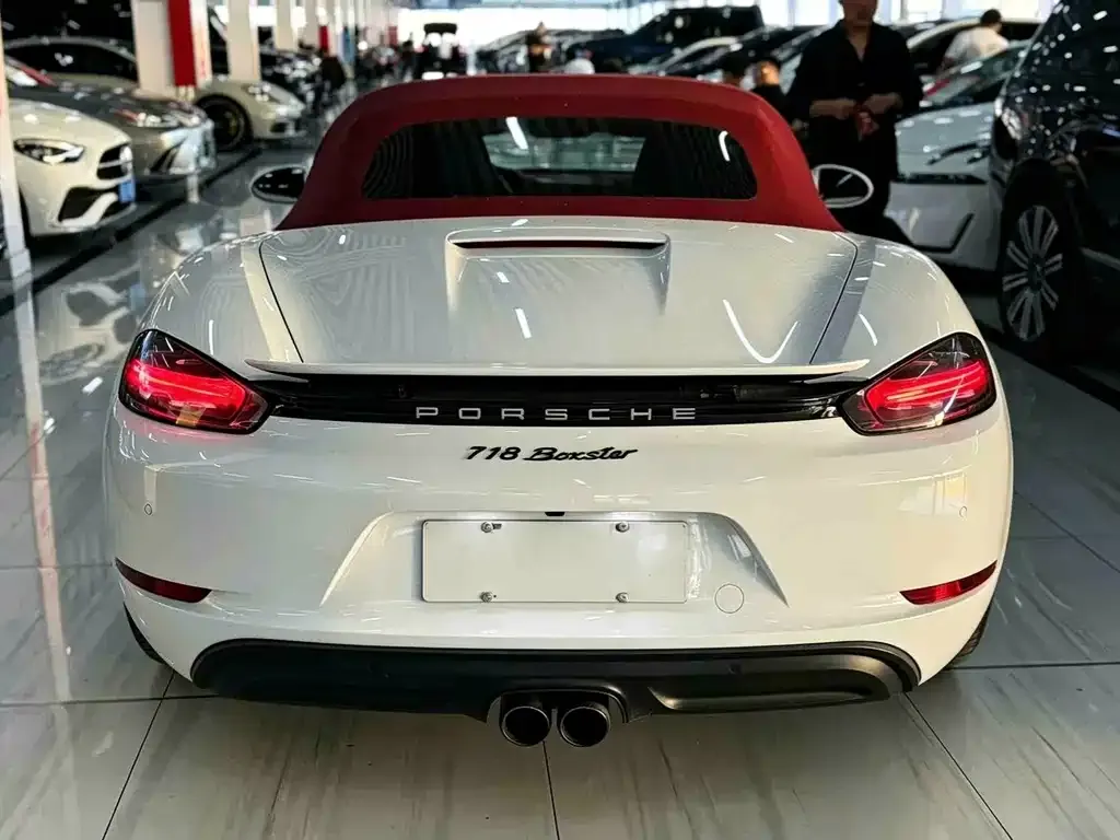 Porsche 718 — фото 5