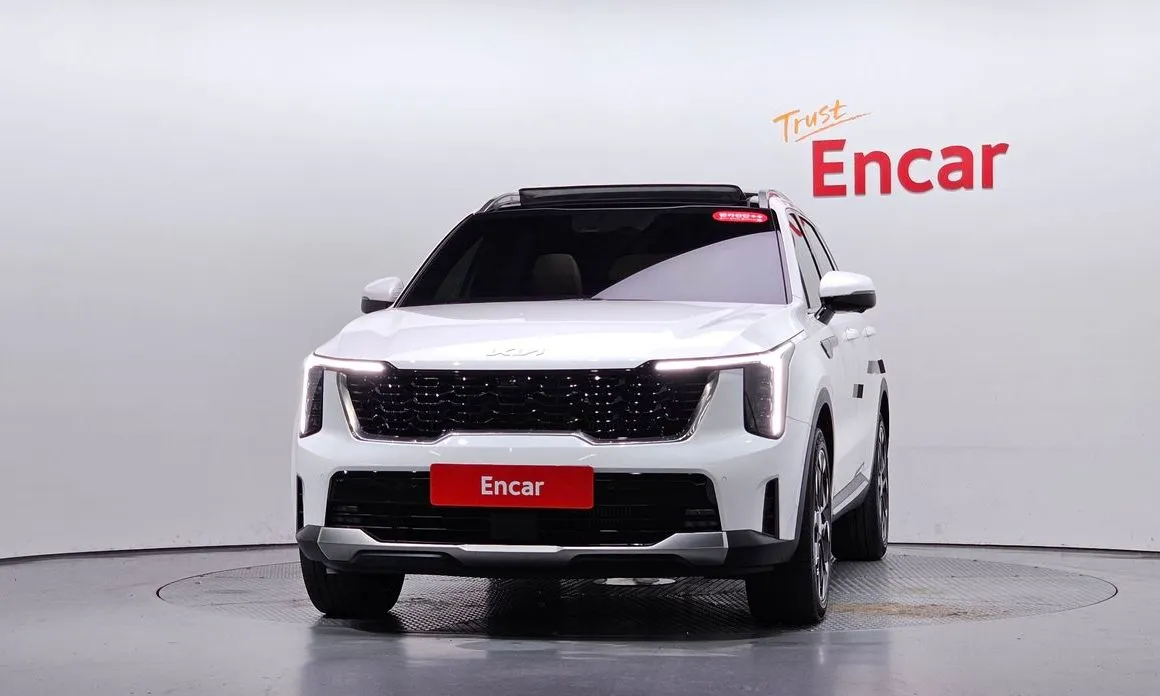 Kia Sorento — фото 9