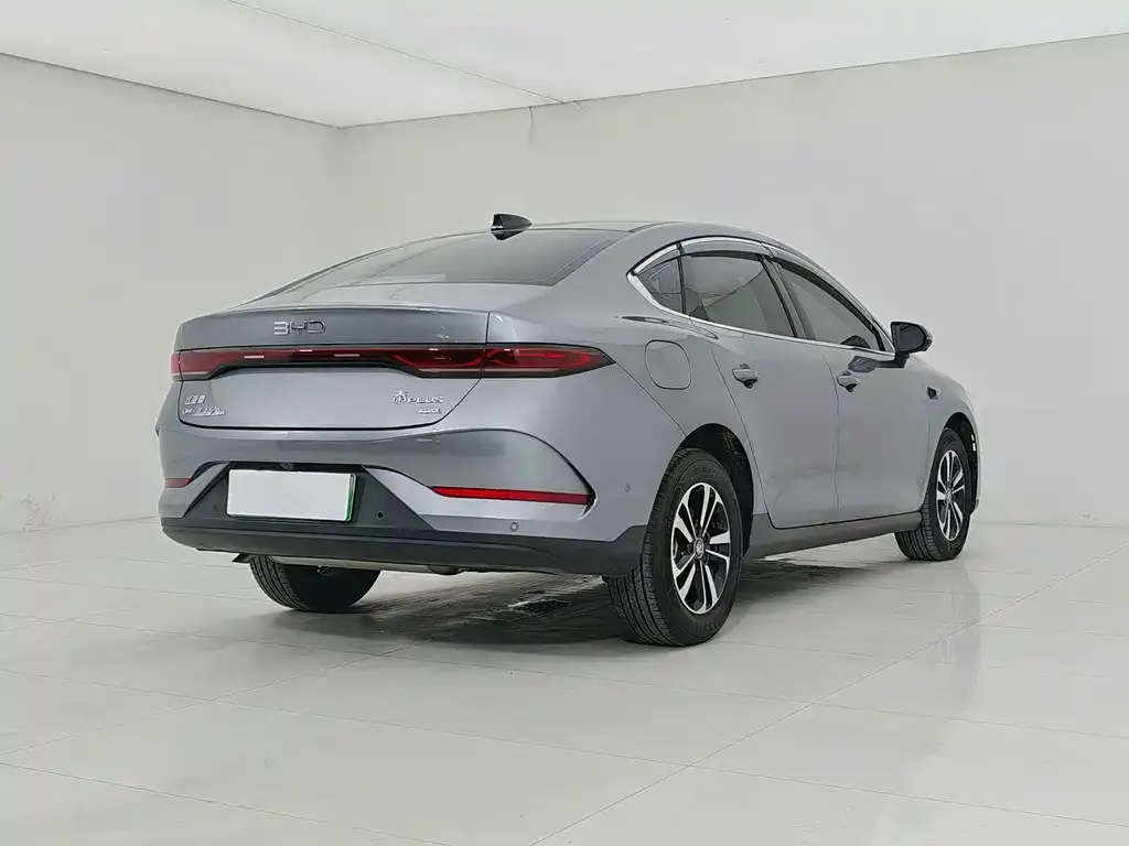BYD Qin PLUS — фото 9