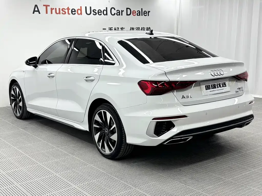 Audi A3 — фото 9