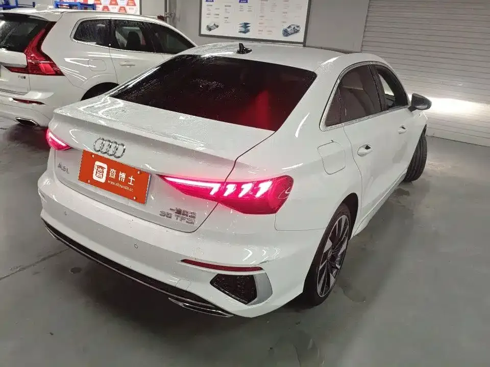 Audi A3 — фото 2