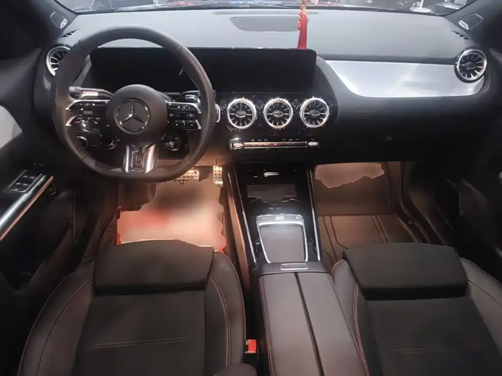 Mercedes-Benz GLA AMG — фото 2
