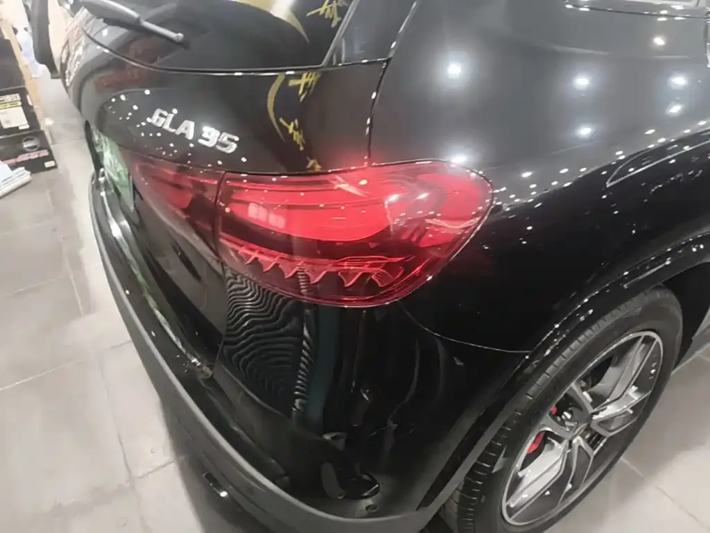 Mercedes-Benz GLA AMG — фото 4