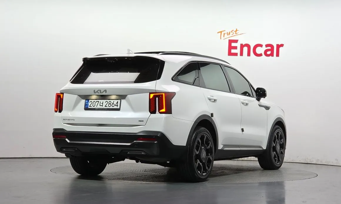 Kia Sorento — фото 7