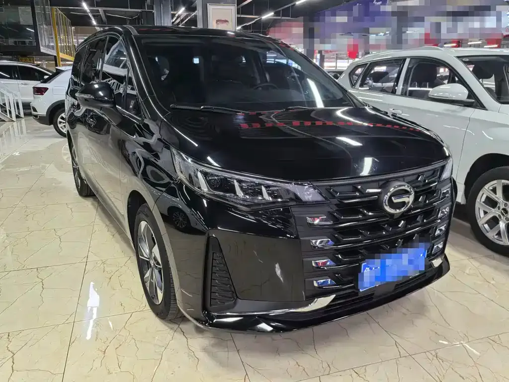 GAC Motor Trumpchi M6 — фото 5