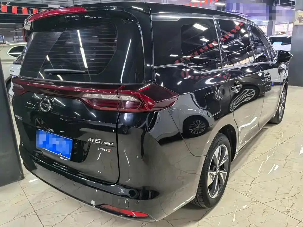 GAC Motor Trumpchi M6 — фото 2