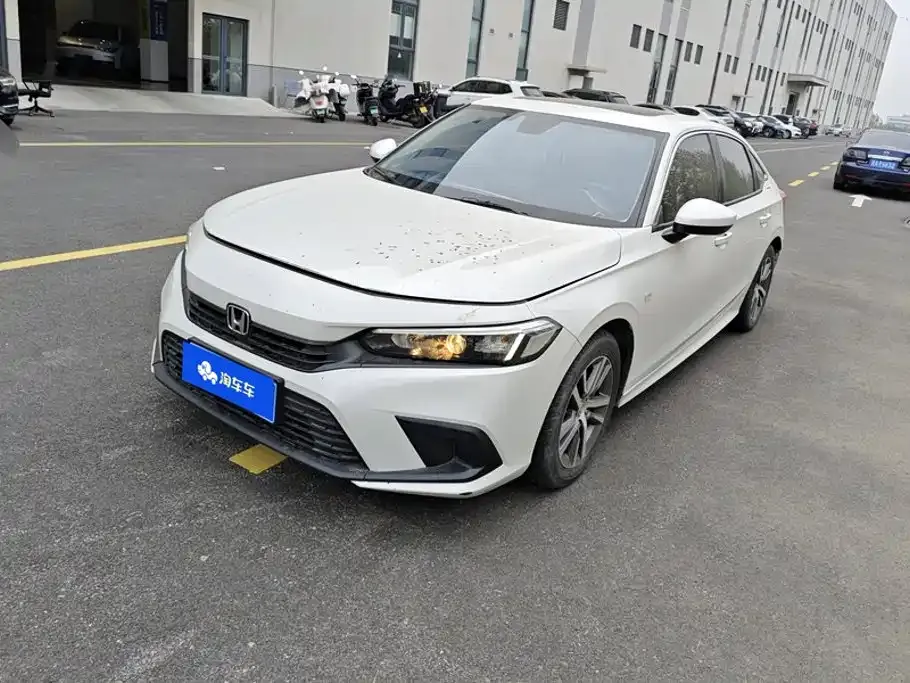 Honda Civic — фото 1