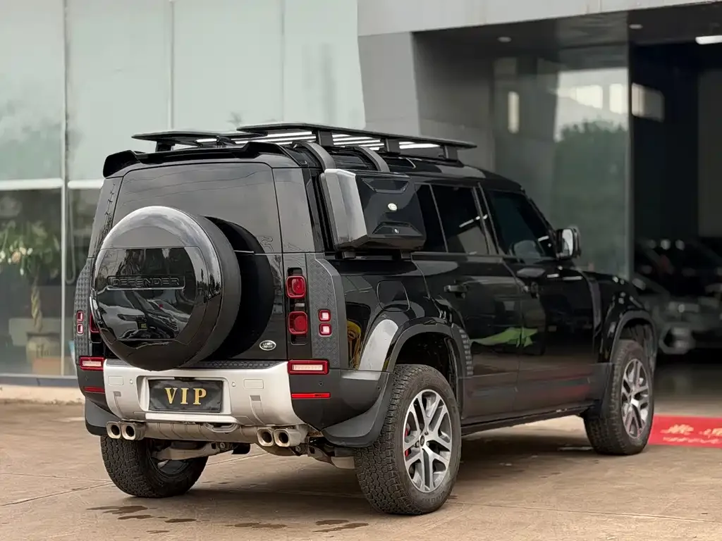 Land Rover Defender — фото 9