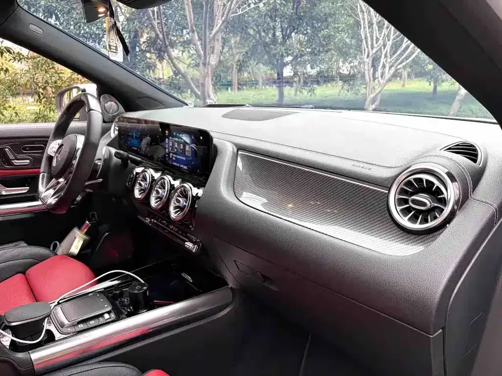 Mercedes-Benz GLA AMG — фото 4
