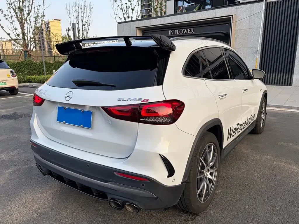 Mercedes-Benz GLA AMG — фото 7