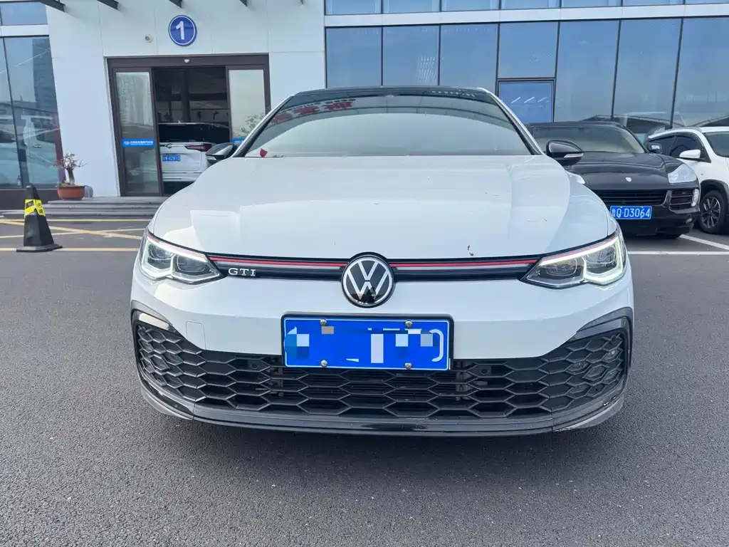 Volkswagen Golf GTI — фото 2