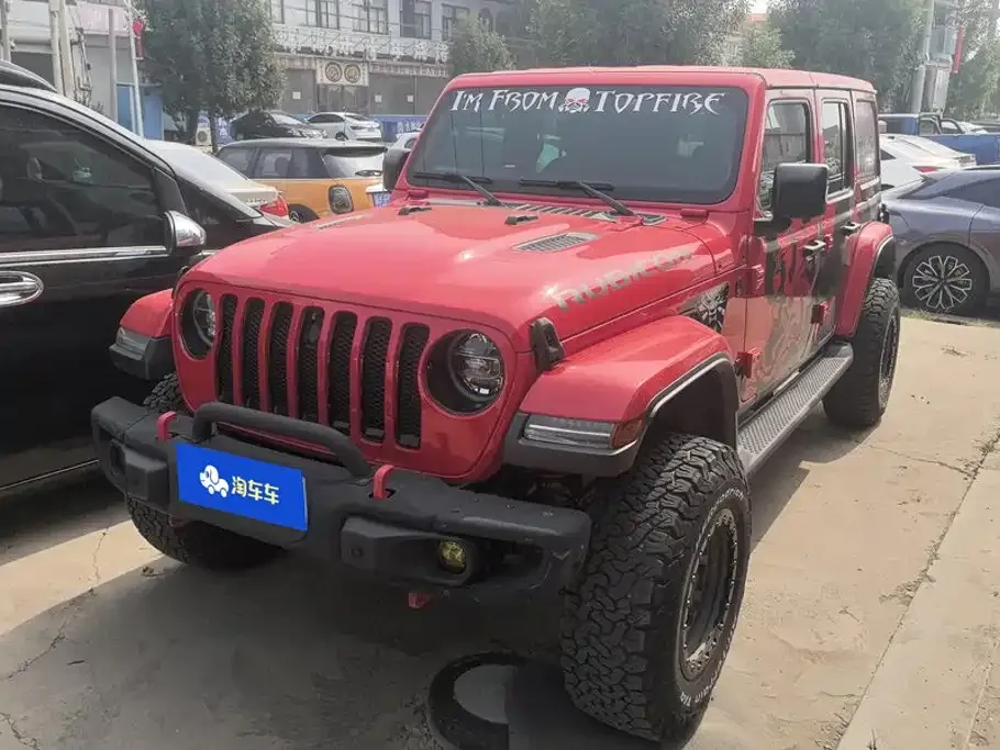 Jeep Wrangler — фото 1