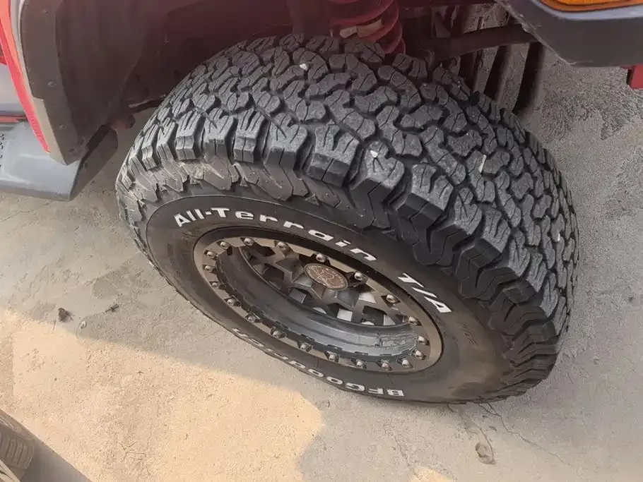 Jeep Wrangler — фото 7