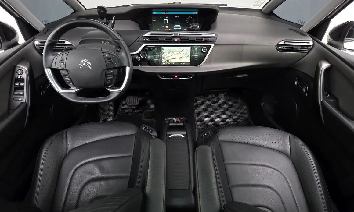 Citroen (DS) C4 SpaceTourer — фото 10