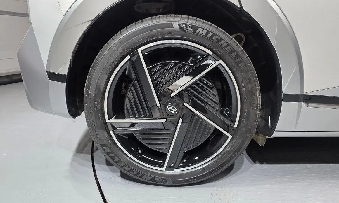 Hyundai Ioniq5 — фото 10