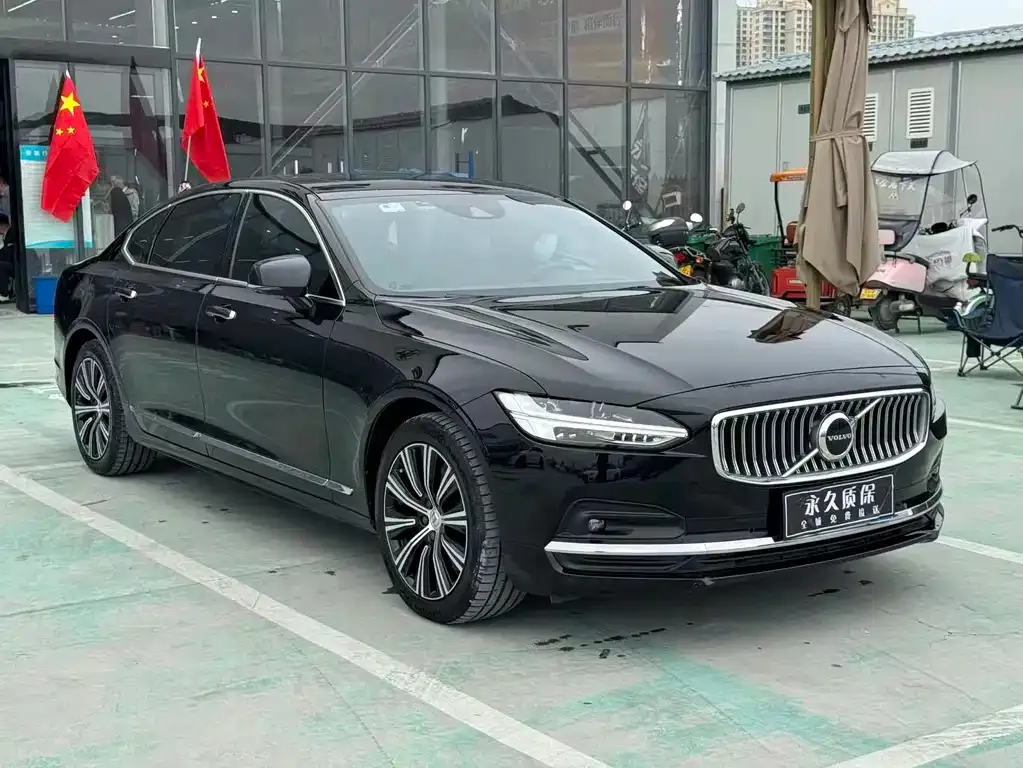 Volvo S90 — фото 9