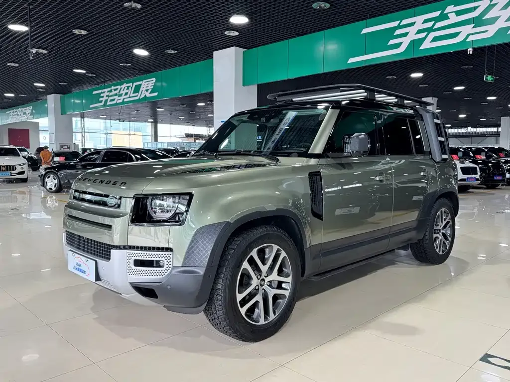 Land Rover Defender — фото 1