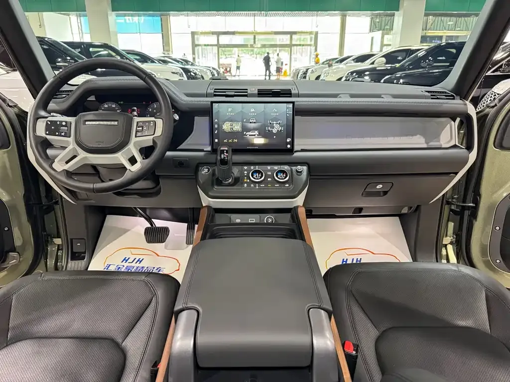 Land Rover Defender — фото 5