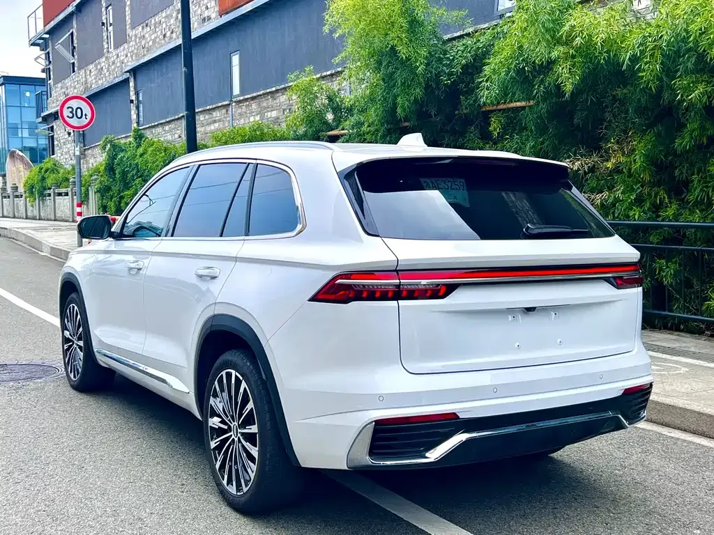 Geely Xingyue L — фото 7