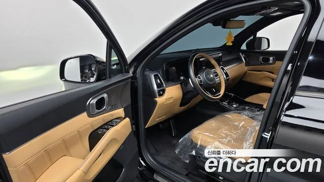 Kia Sorento — фото 10