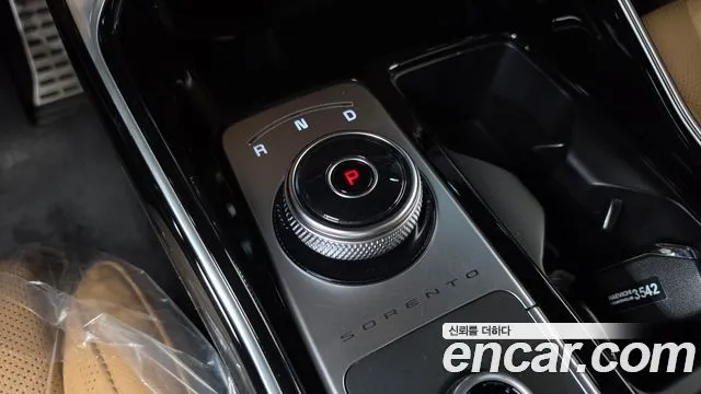 Kia Sorento — фото 6