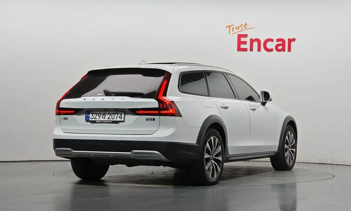 Volvo V90 — фото 4