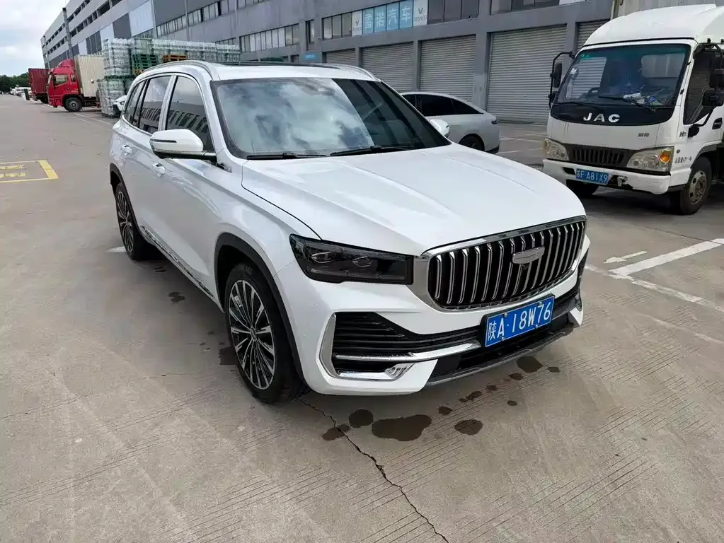 Geely Xingyue L — фото 1