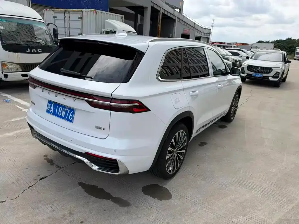 Geely Xingyue L — фото 7