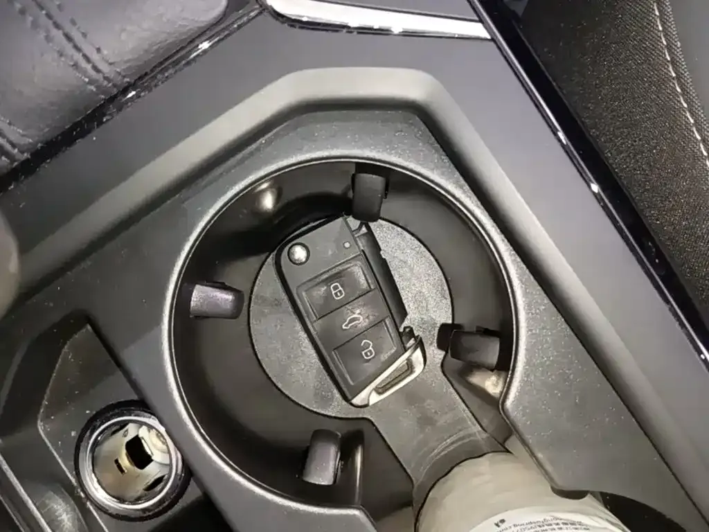Volkswagen Passat — фото 5