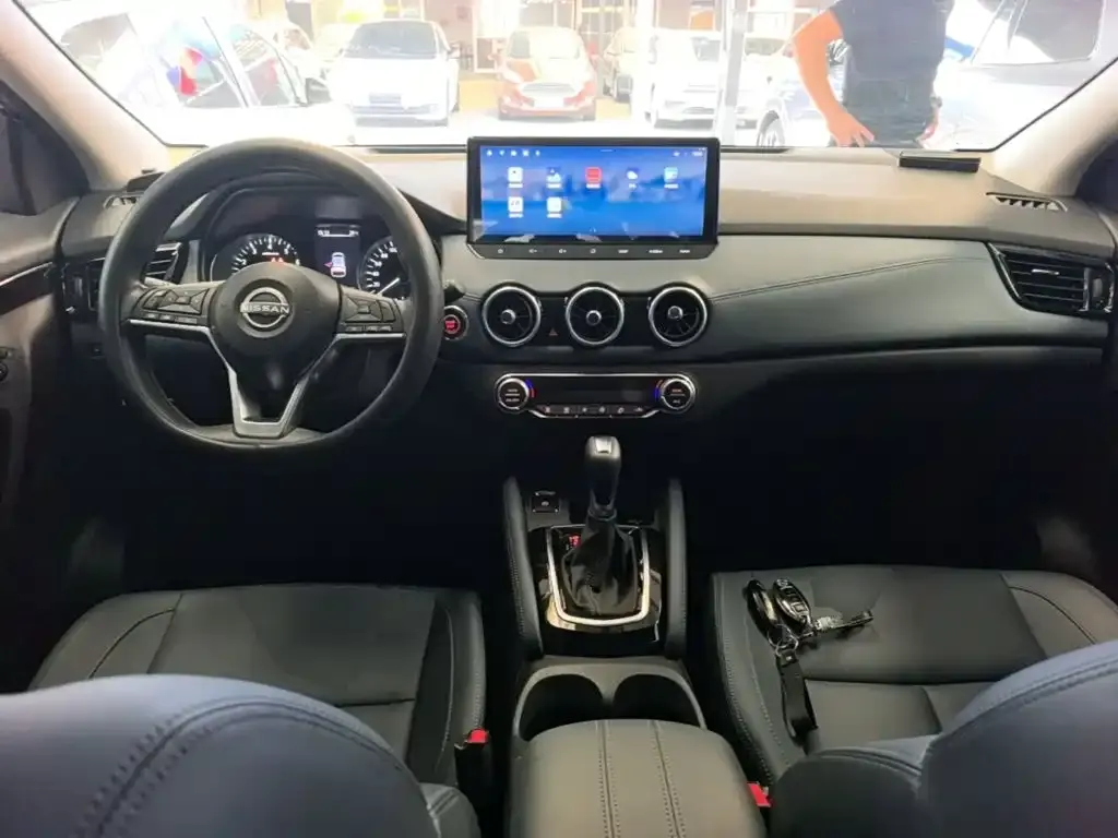 Nissan Qashqai — фото 10