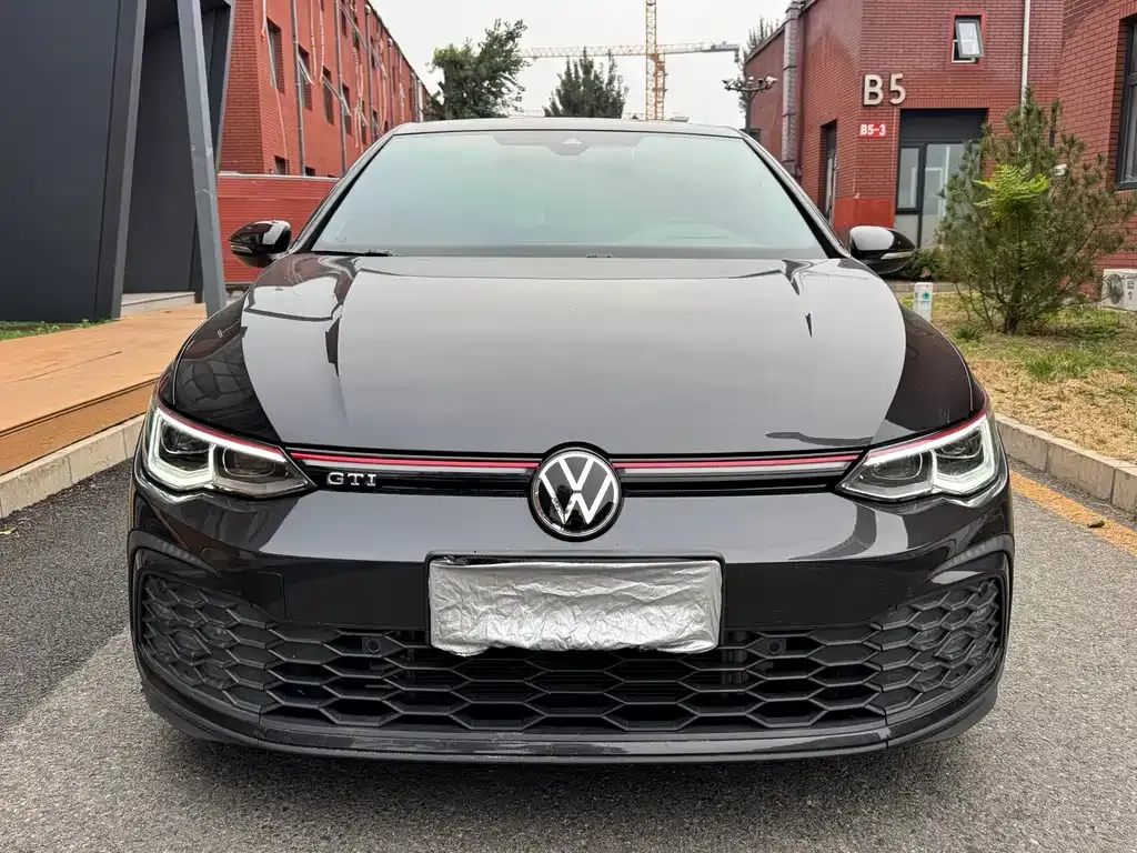 Volkswagen Golf GTI — фото 2