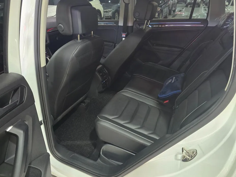 Volkswagen Tiguan — фото 3