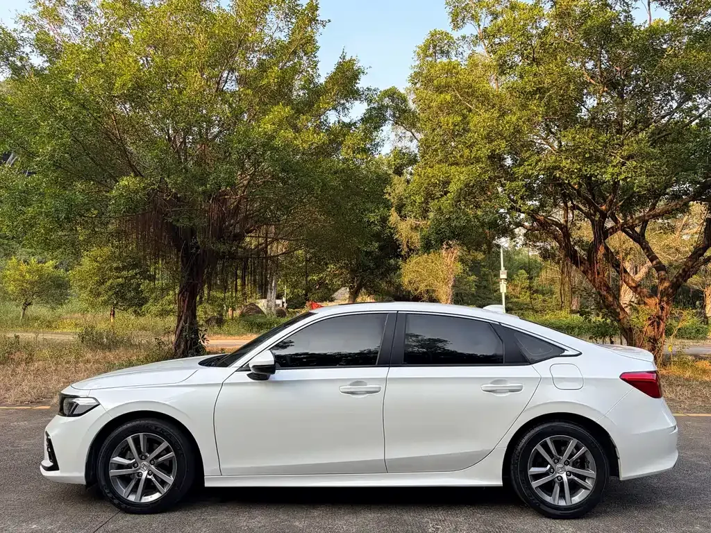 Honda Civic — фото 6